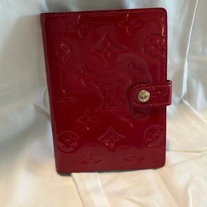 💕Authentic Louis Vuitton Agenda pm small.💕